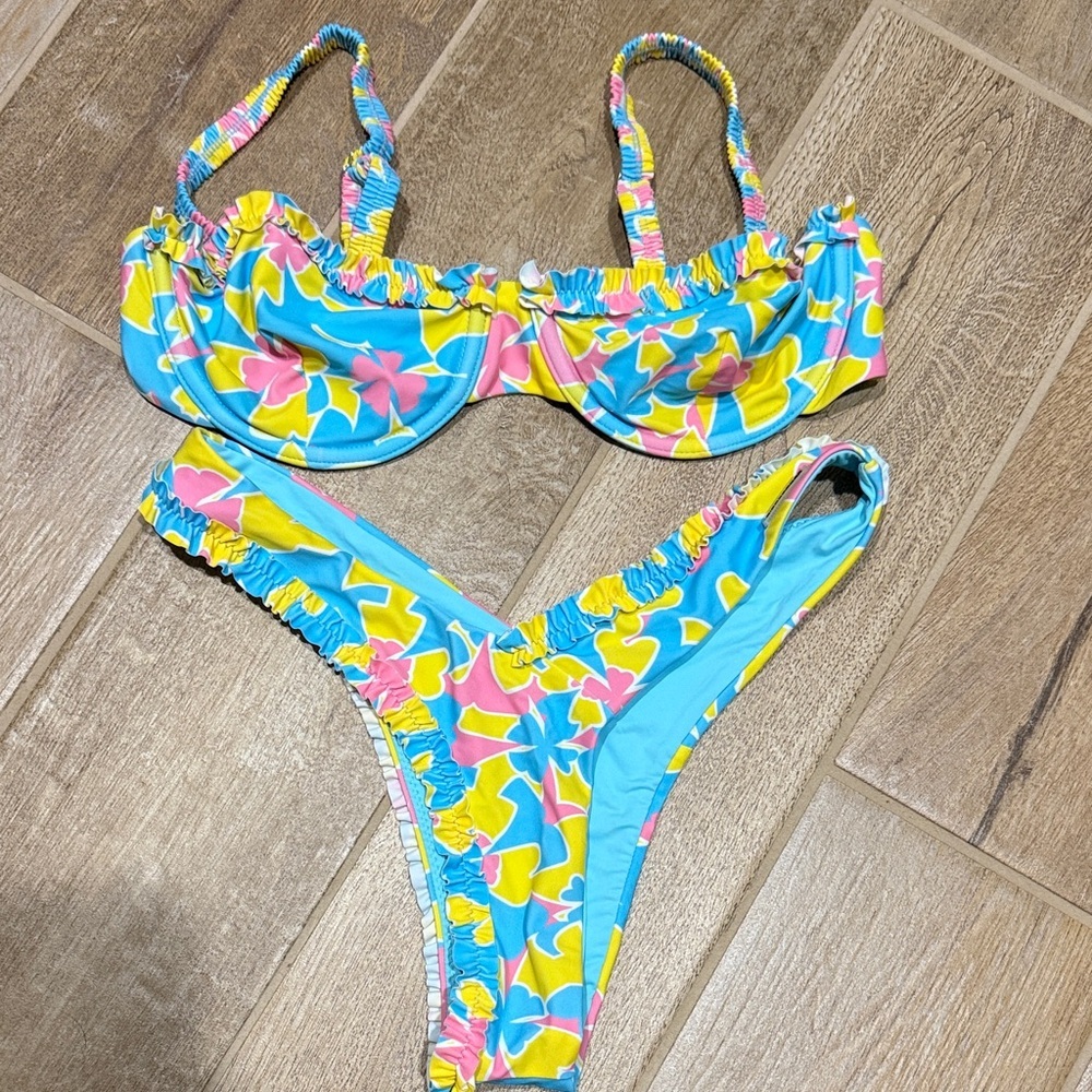 Blackbough Swim Floral Bikini Set